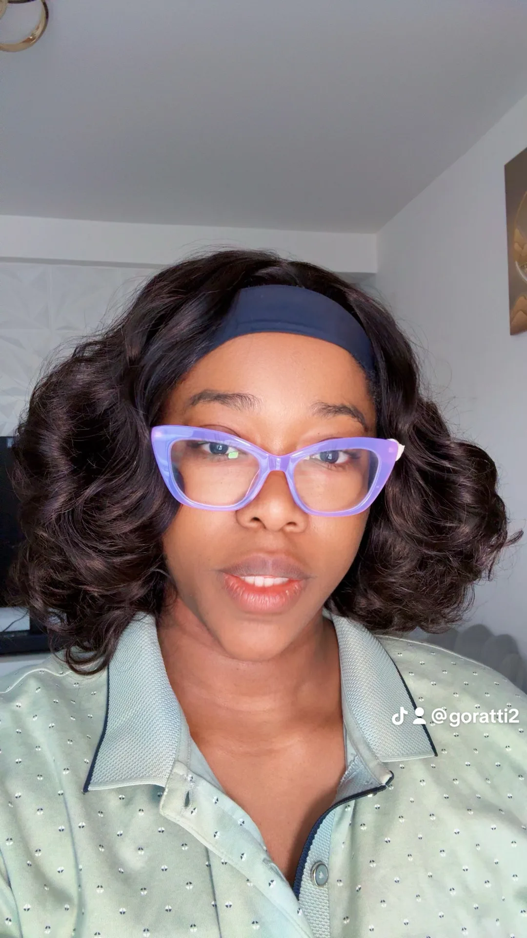 MATI 300g Human Hair Bouncy Headband Wig 12 Inch — Gallery image 10